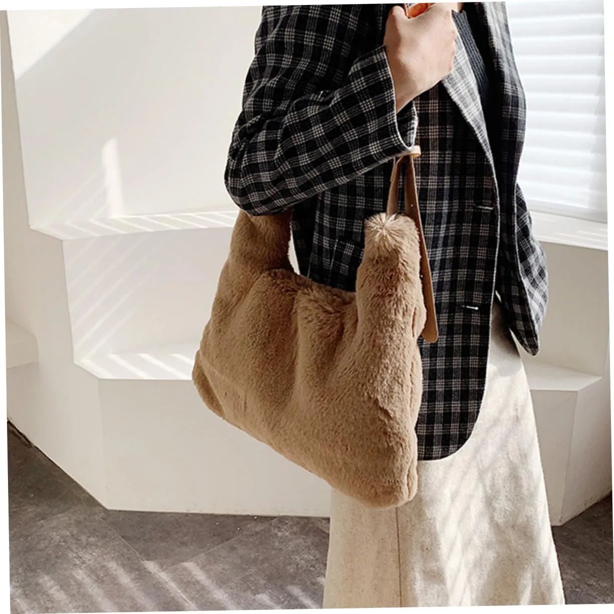 1pc Messenger Bag Women Crossbody Bag Girls Shoulder Bag Woman Plush Bag Plush Crossbody Bag Women