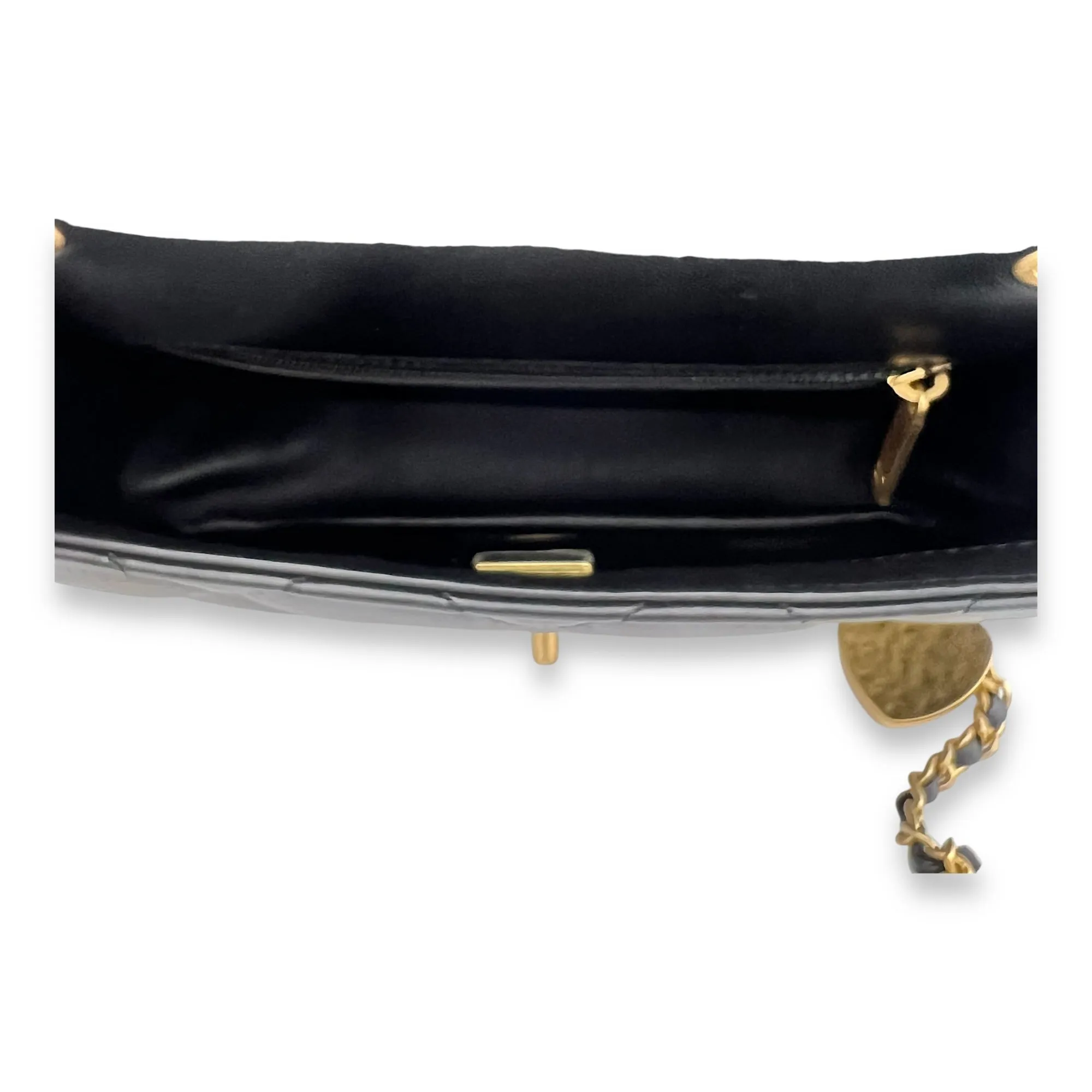 22B Classic Black Crossbody Bag in Lambskin, Gold hardware