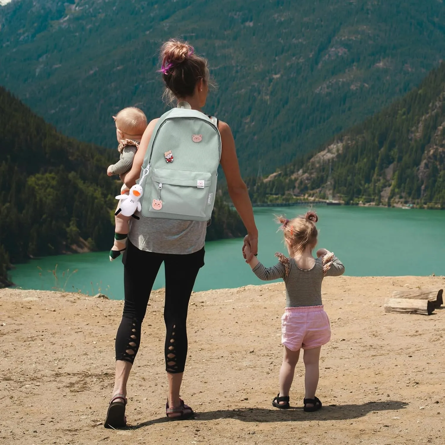 Aesthetic Backpack, Large Capacity Lightweight Casual Daypack, Cute Oxford Frabic Mochila with Pendant (Pink)
