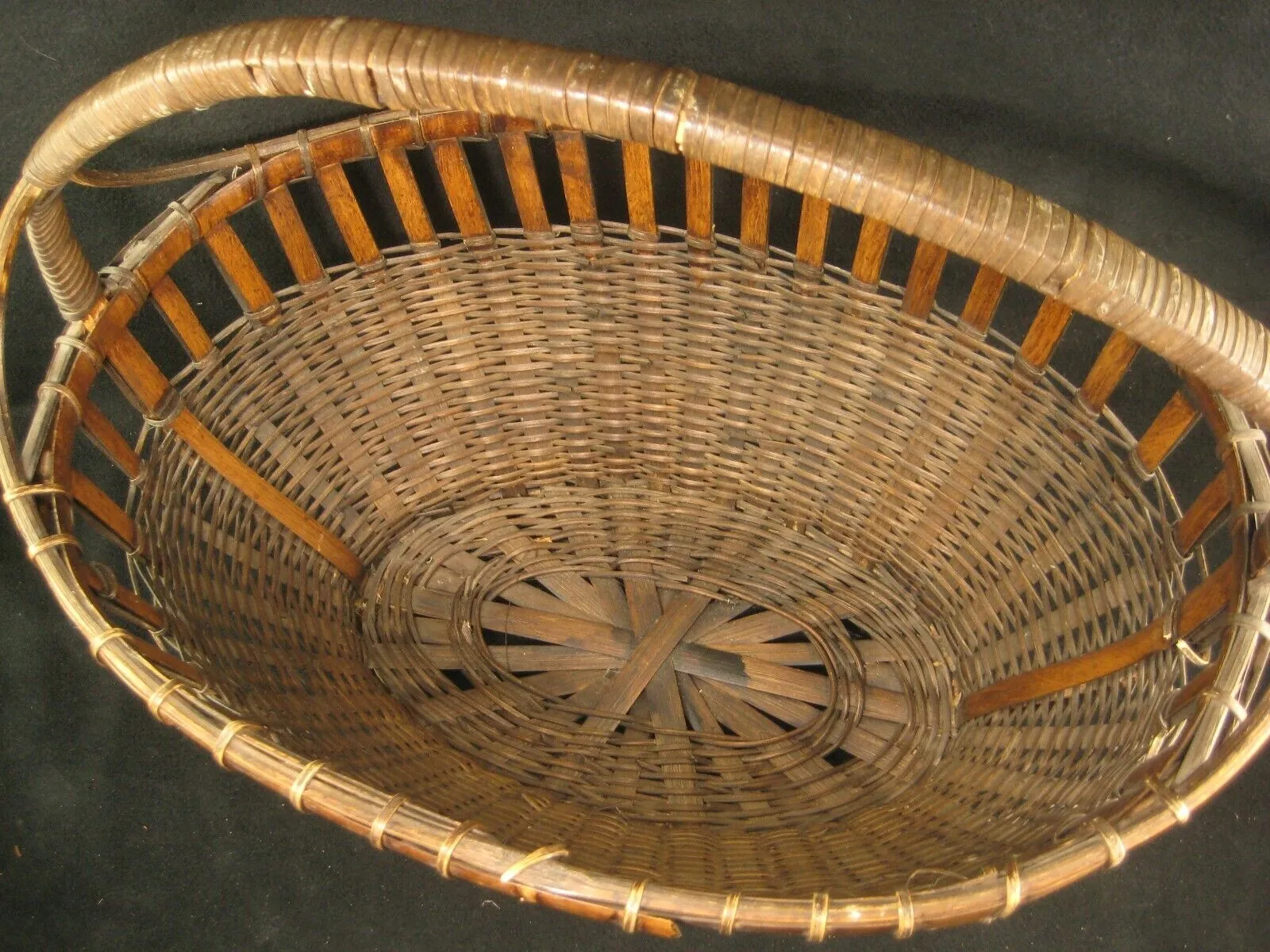 Antique Japanese Taisho (C1920) Hand Made Bamboo Basket Kago With Handle