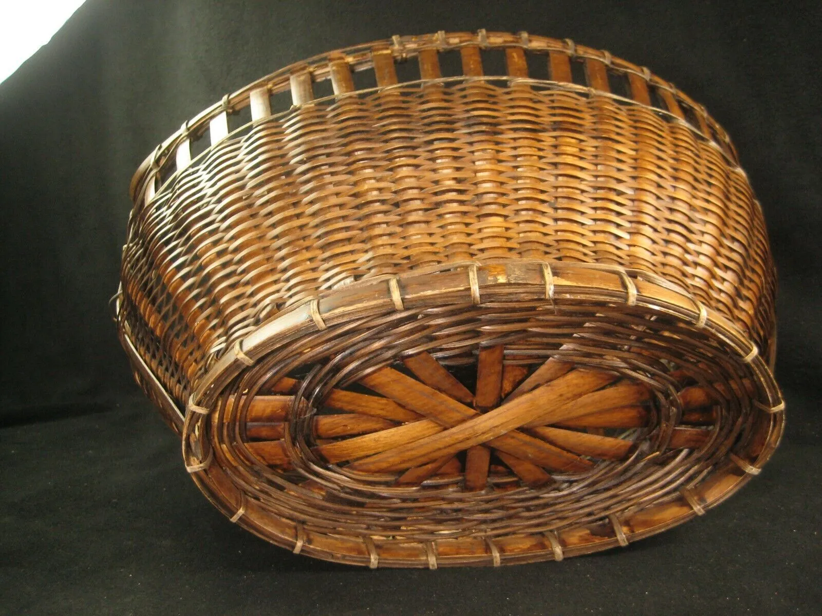 Antique Japanese Taisho (C1920) Hand Made Bamboo Basket Kago With Handle