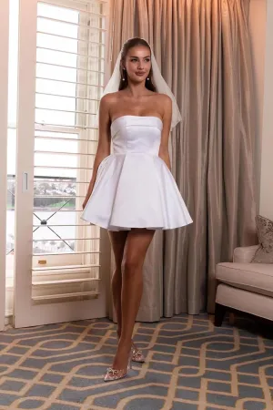 Basgute Short Wedding Dresses for Bride Beach Lace Applique Tulle Strapless Boho Corset Mini Bridal Dress