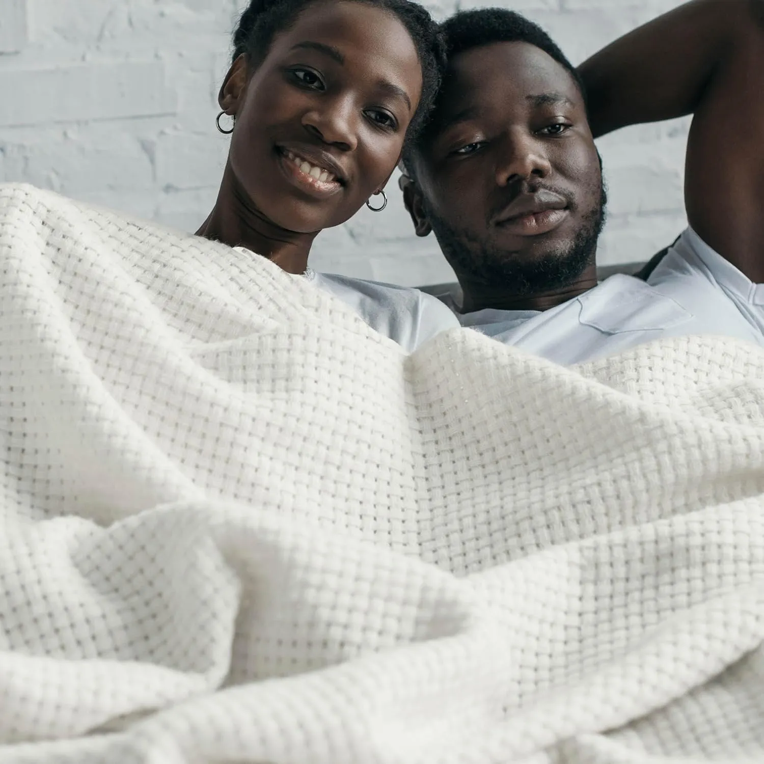 Bedsure 100% Cotton Blanket Queen Size for Bed - Breathable and Lightweight, Soft Cozy Basket Woven Blanket for Summer, White, 90x90 inches