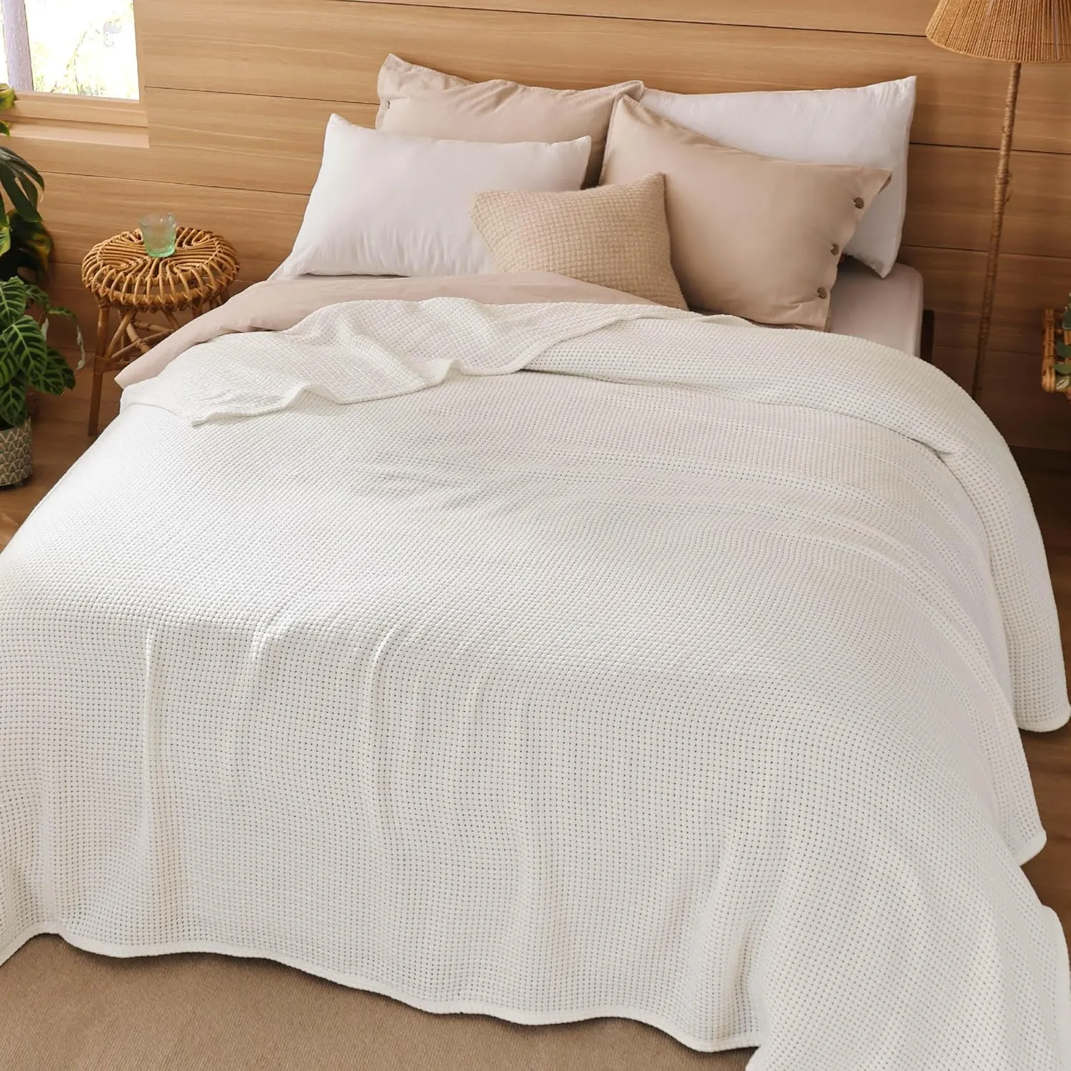 Bedsure 100% Cotton Blanket Queen Size for Bed - Breathable and Lightweight, Soft Cozy Basket Woven Blanket for Summer, White, 90x90 inches
