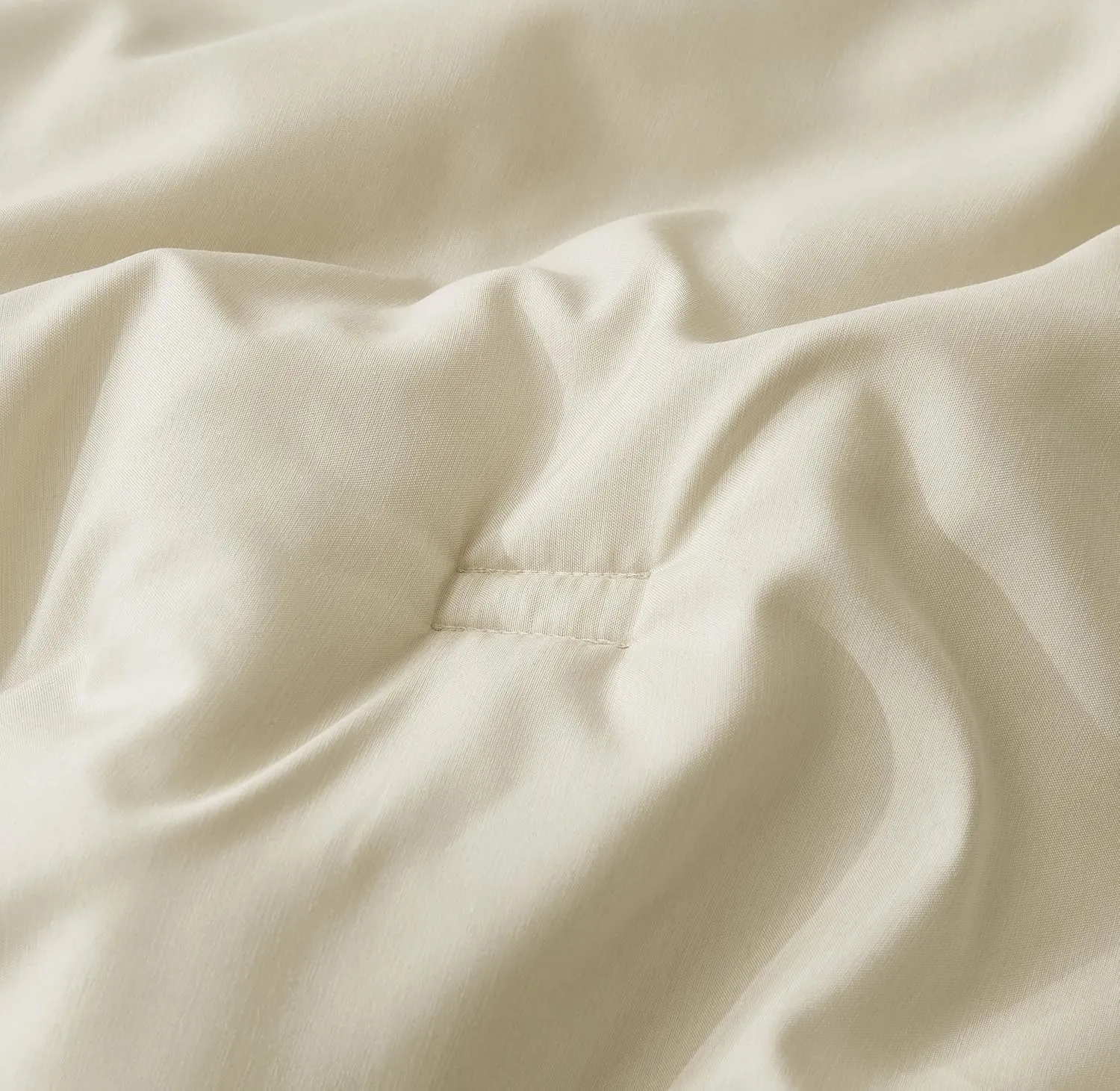 Chezmoi Collection Cliff 3-Piece Lightweight Cooling Comforter Set, Queen- Rayon Derived from Bamboo & Polyester Blended, Soft Breathable Bedding for Hot Sleepers, Sand