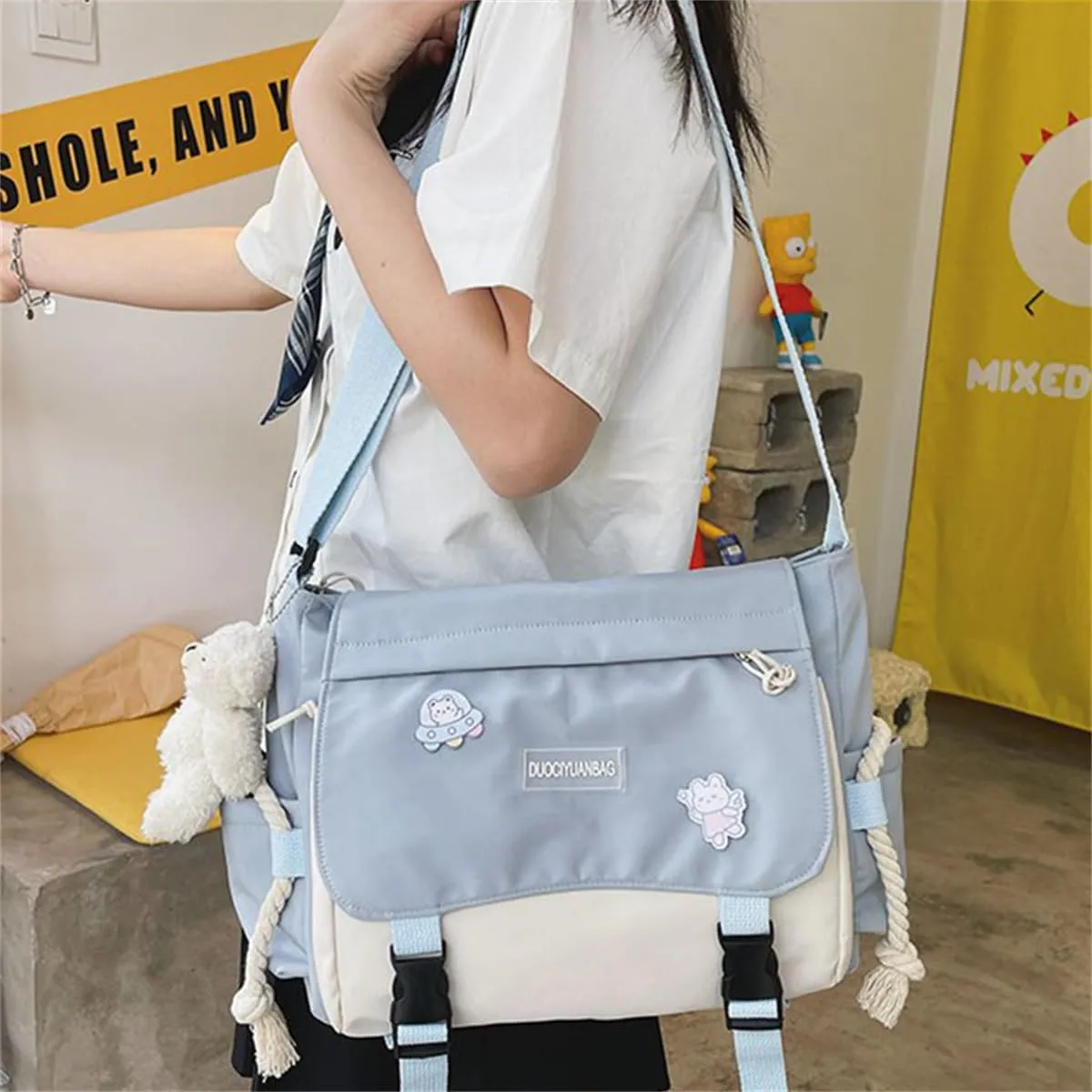 Cute Messenger Bag Y2K Aesthetic Crossbody Bags Kawaii Messenger Bags Shoulder Tote Purse for Womens