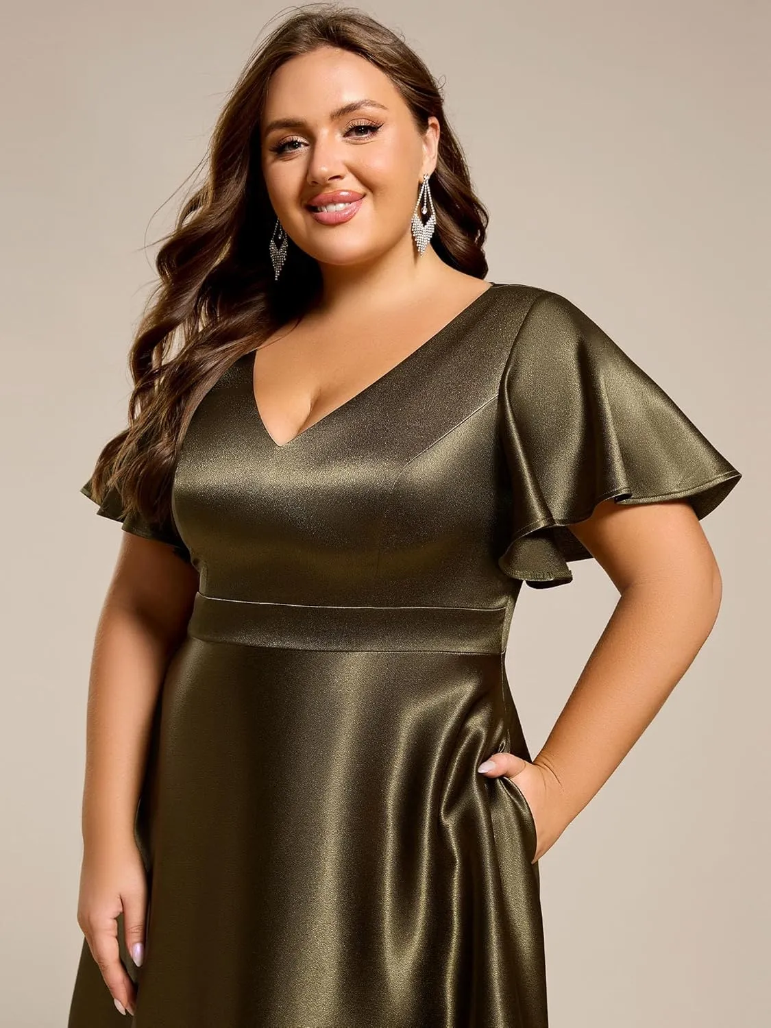 Ever-Pretty Summer V Neck Satin Short Sleeves Plus Size Formal Wedding Guest Dresses for Curvy Women with Pockets