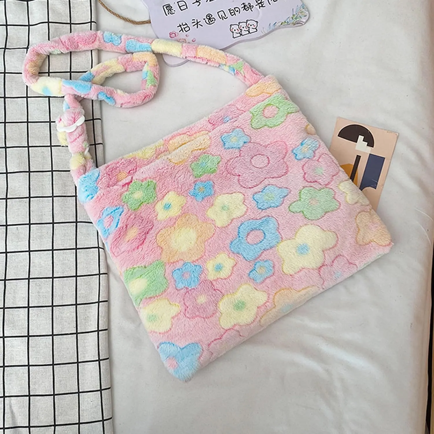 Fluffy Tote Bag Cute Plush Underarm Bag Y2K Furry Flower Heart Fuzzy Shoulder Bag for Women Autumn Winter
