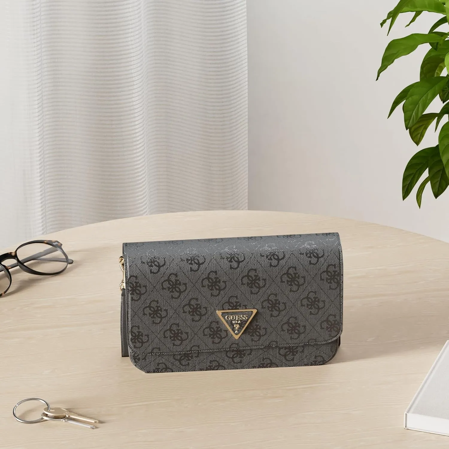 GUESS Noelle Crossbody Flap Organizer