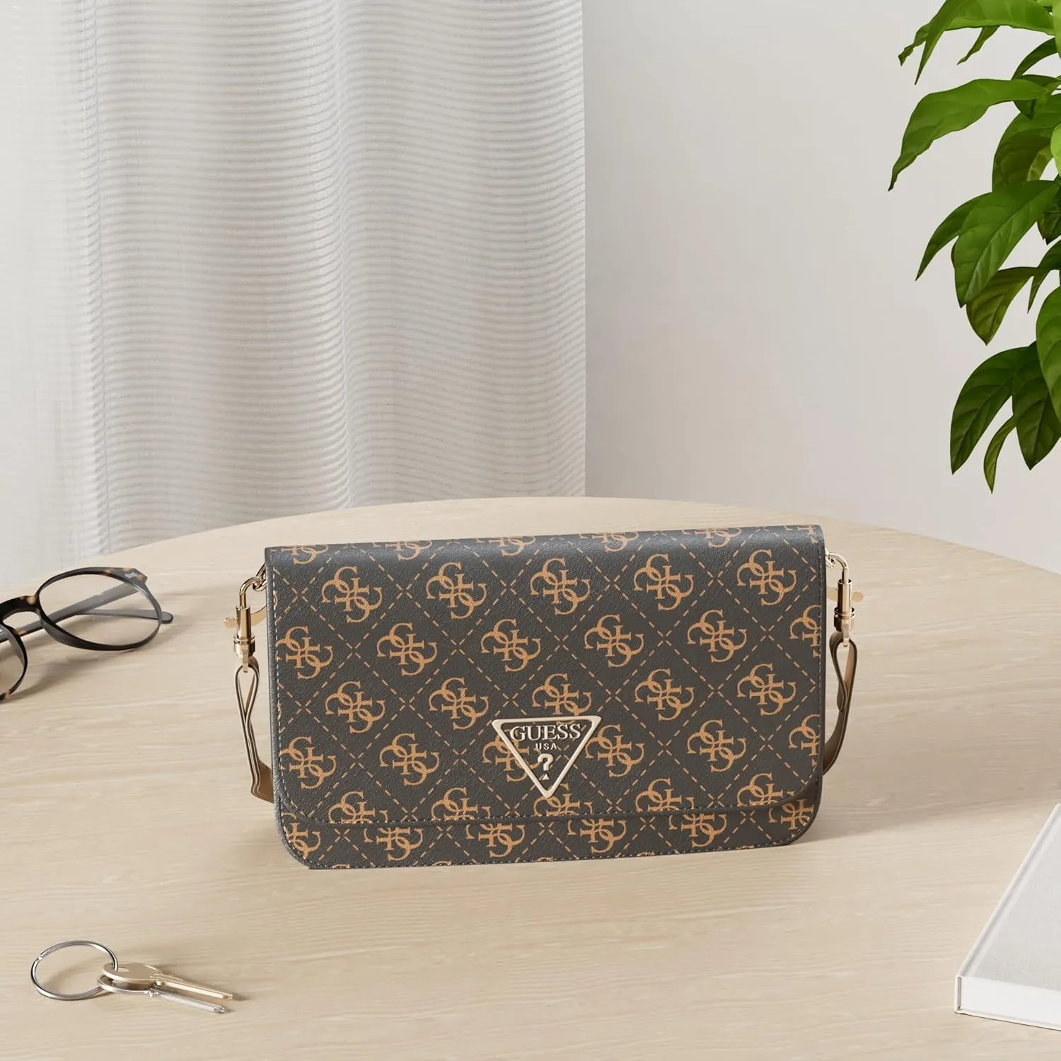 GUESS Noelle Crossbody Flap Organizer