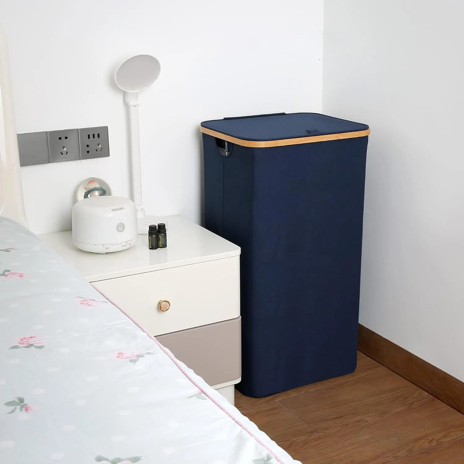 Laundry Basket with Lid and Removable Bag, 100L Tall Laundry Hamper with Bamboo Handles, Aesthetic Dirty Clothes Bin for Laundry Room, Bathroom, Bedroom and Dorm, Blue