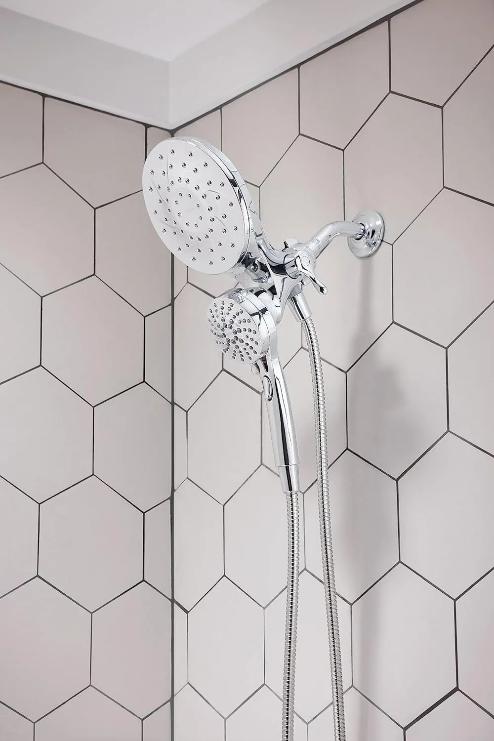 Moen 26009 Engage 2.5 GPM Handheld Showerhead and Rain Shower 2-in-1 Combo Featuring Magnetic Docking System and Metal Hose, Chrome