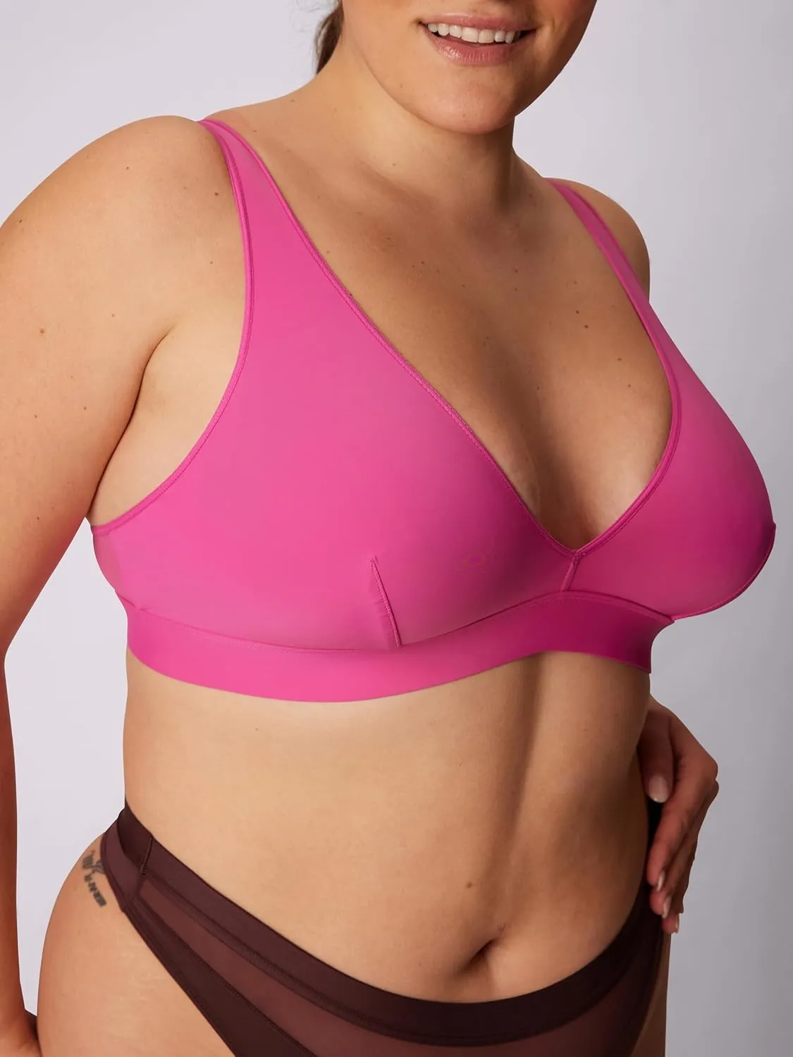 Parade Women's Re:Play Dream Fit Plunge Bralette