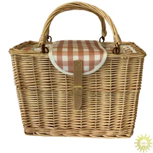 PICNIC FOR TWO