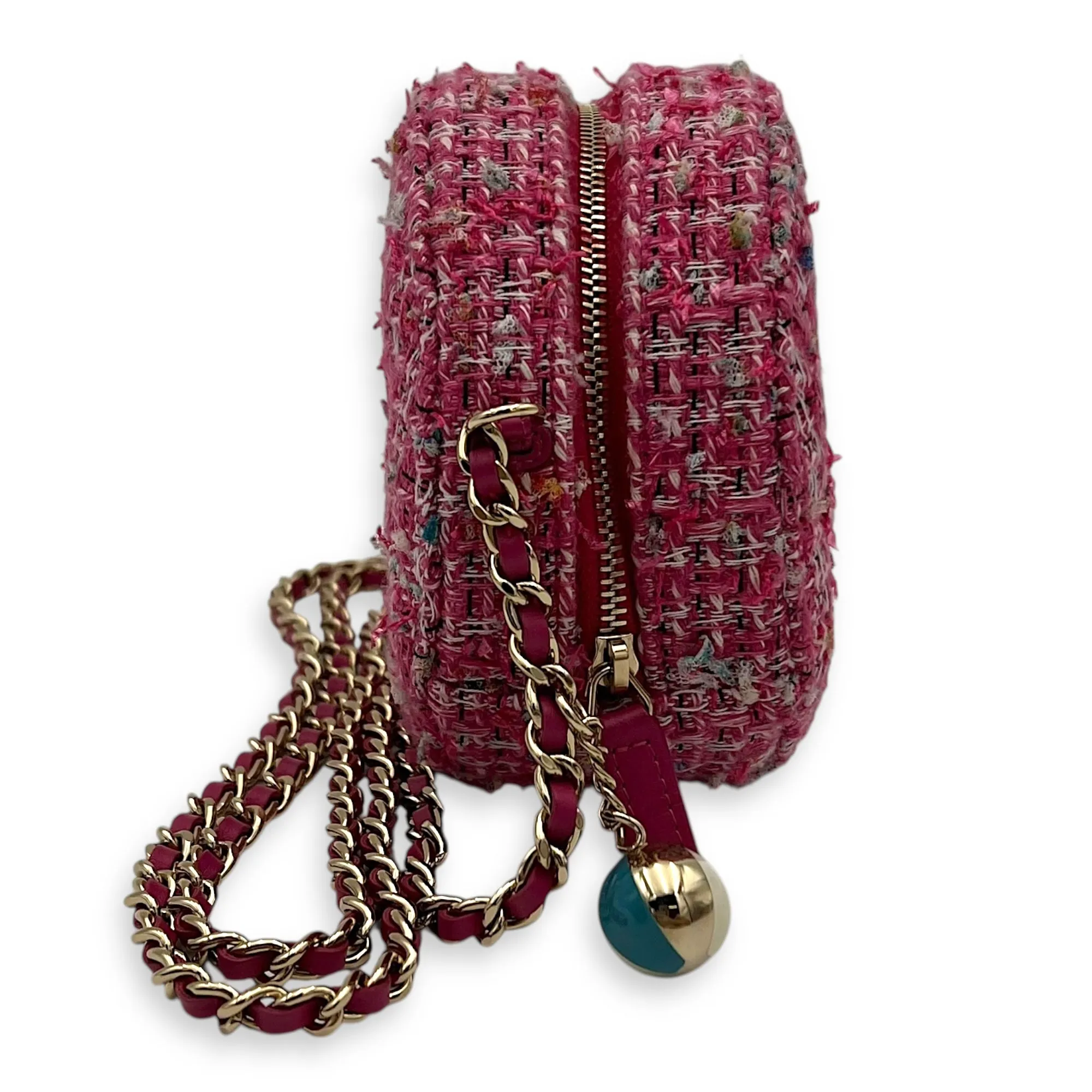 Round CC Pink Crossbody Bag in Tweed, Gold hardware