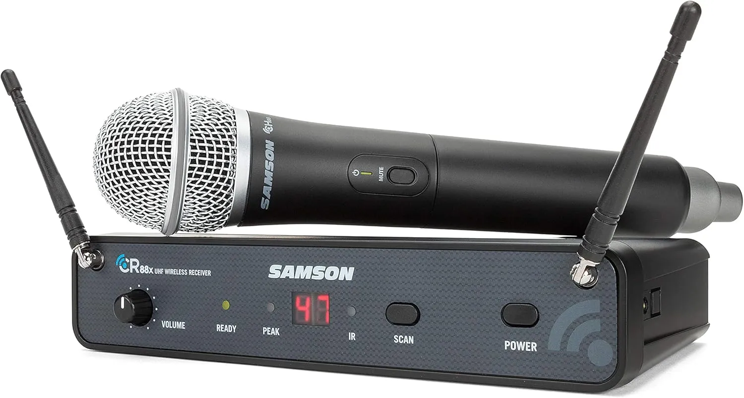 Samson Technologies Concert 88x Handheld Wireless System with Q7 Microphone (D Band) (SWC88XHQ7-D),Black