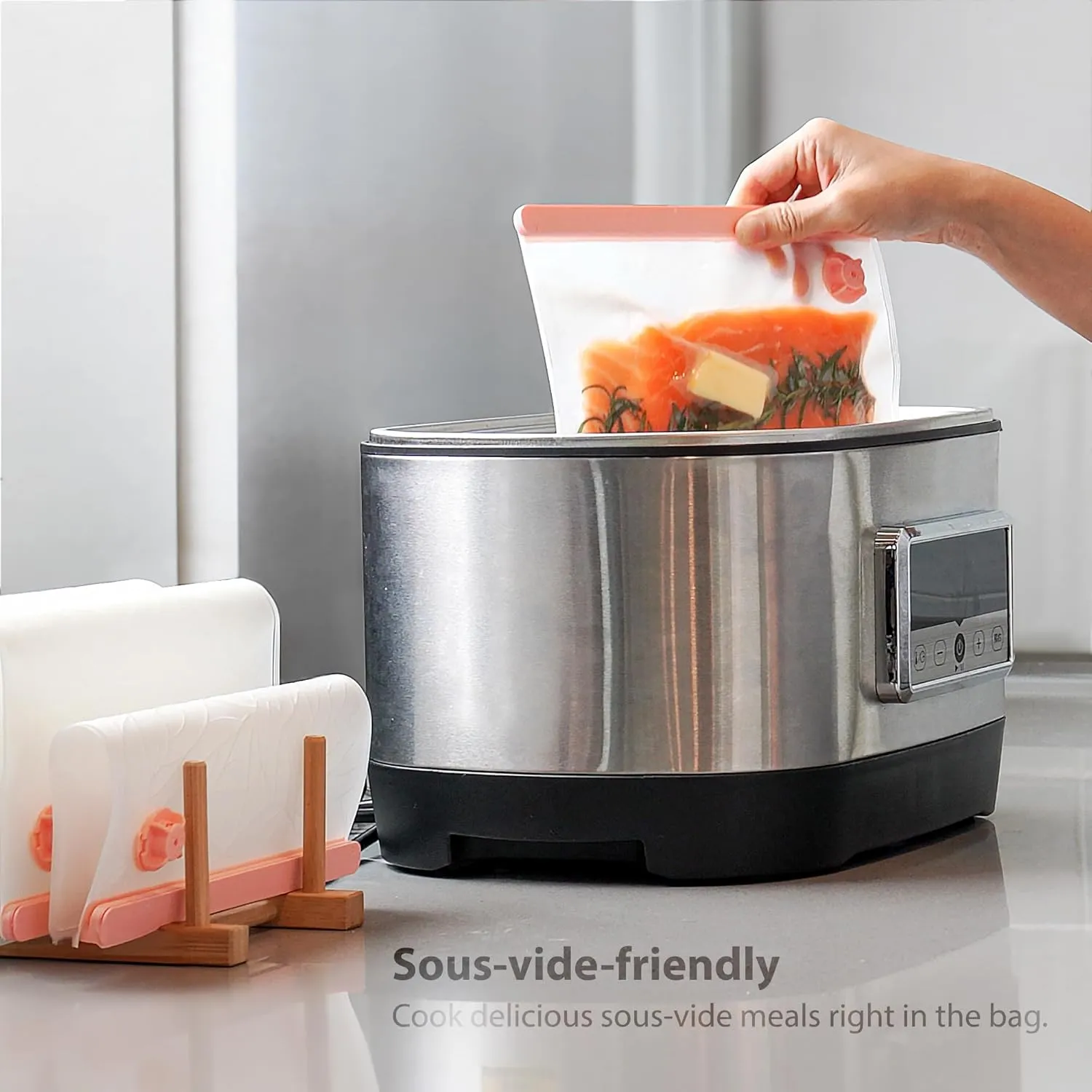 SealVax® Reusable Sous Vide Bags with Handheld Vacuum Sealer, Vacuum seal bags (4Pack)