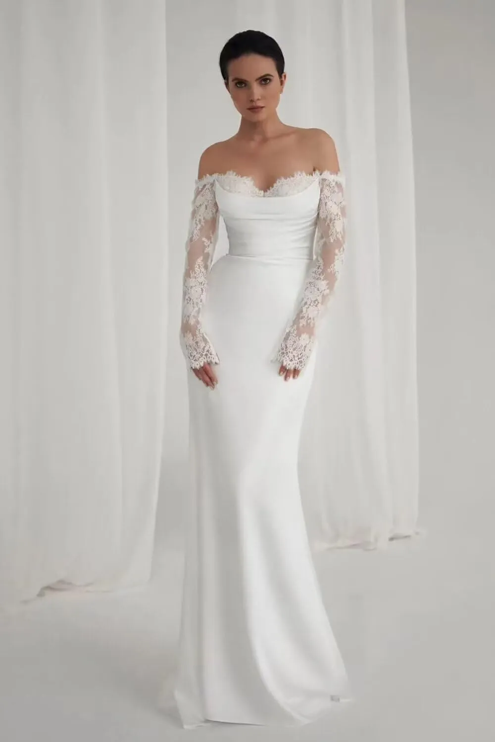 Simple Mermaid Wedding Dresses for Bride 2025 Boho Beach Satin Bridal Gown for Wedding with Sleeves Train