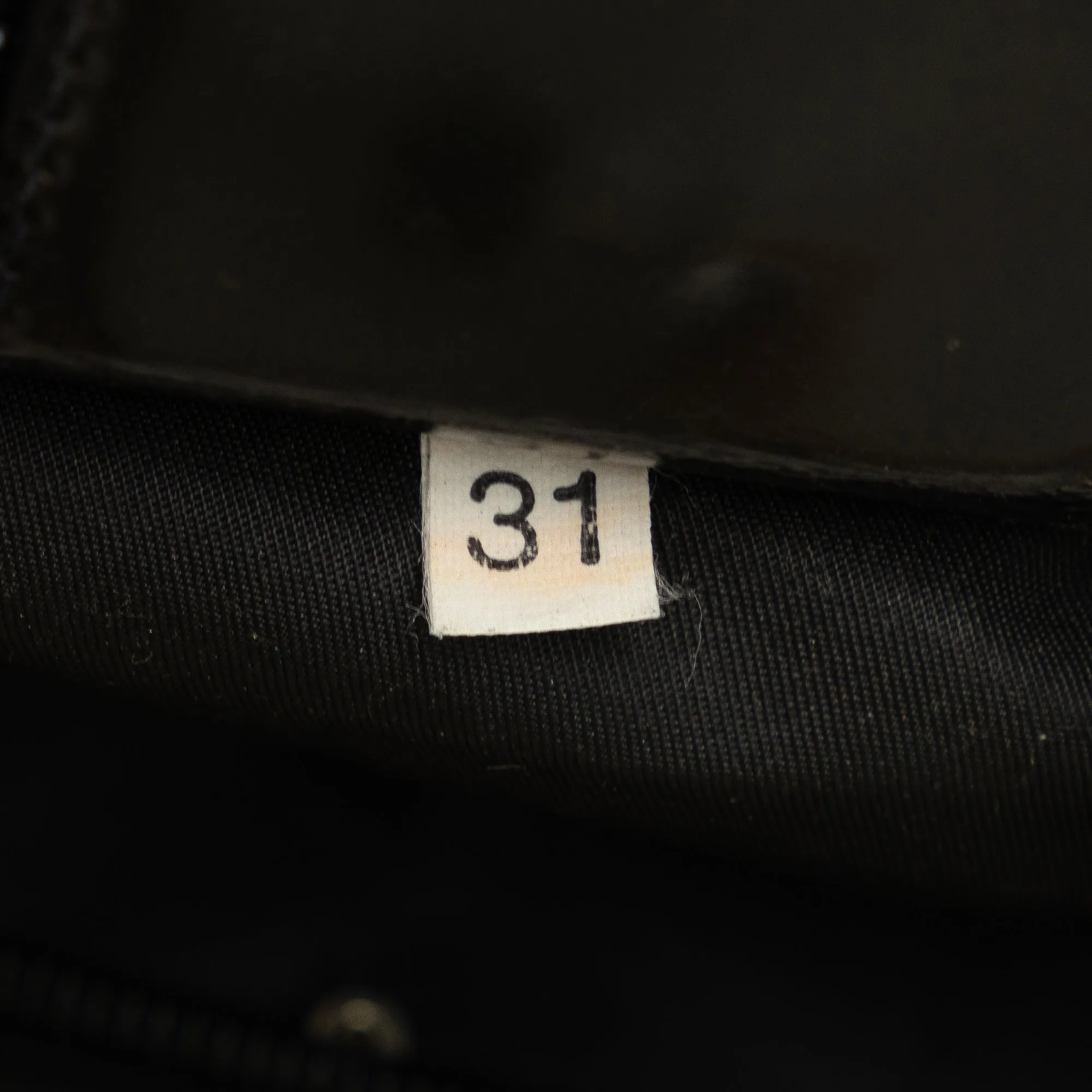 Tessuto Zip Top Crossbody