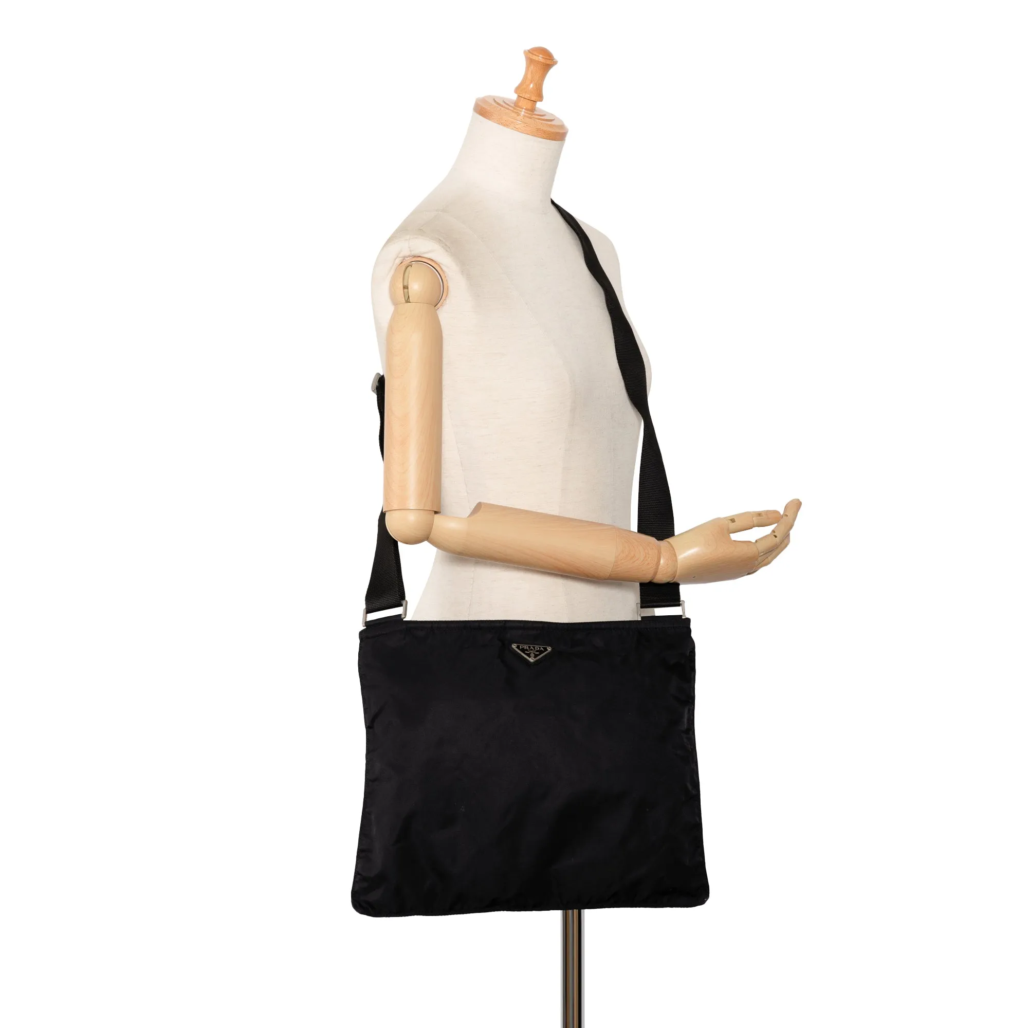 Tessuto Zip Top Crossbody