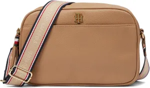 Tommy Hilfiger Cynthia Ii Camera Crossbody
