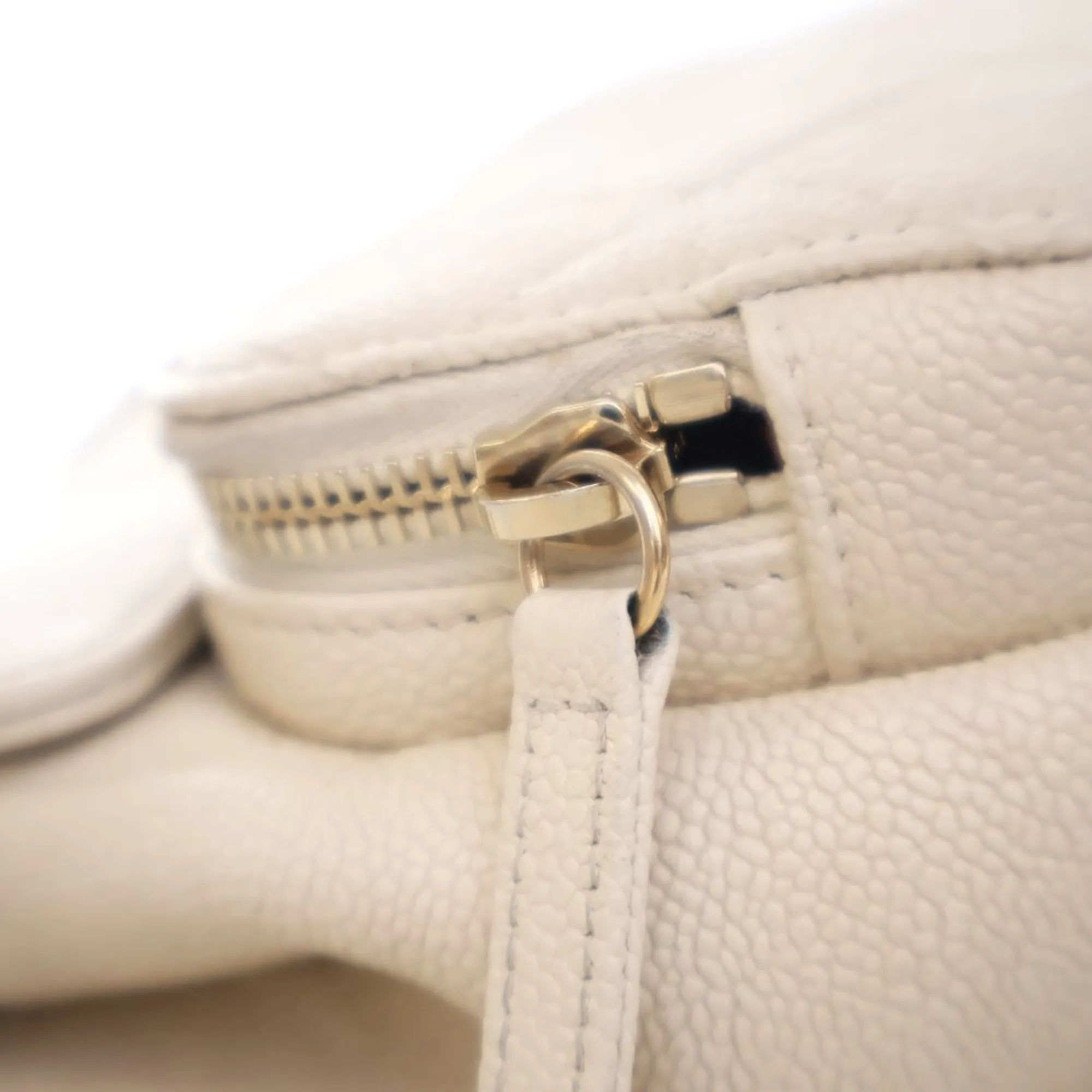 White Chanel Caviar Business Affinity Messenger Flap Crossbody Bag
