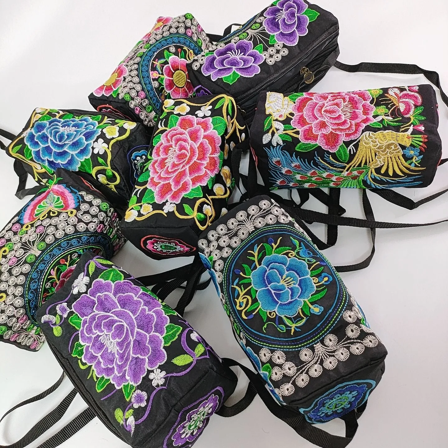 Wholesale Yunnan National Style Embroidery Clutch Crossbody Bags