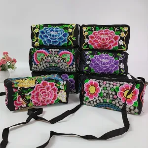 Wholesale Yunnan National Style Embroidery Clutch Crossbody Bags