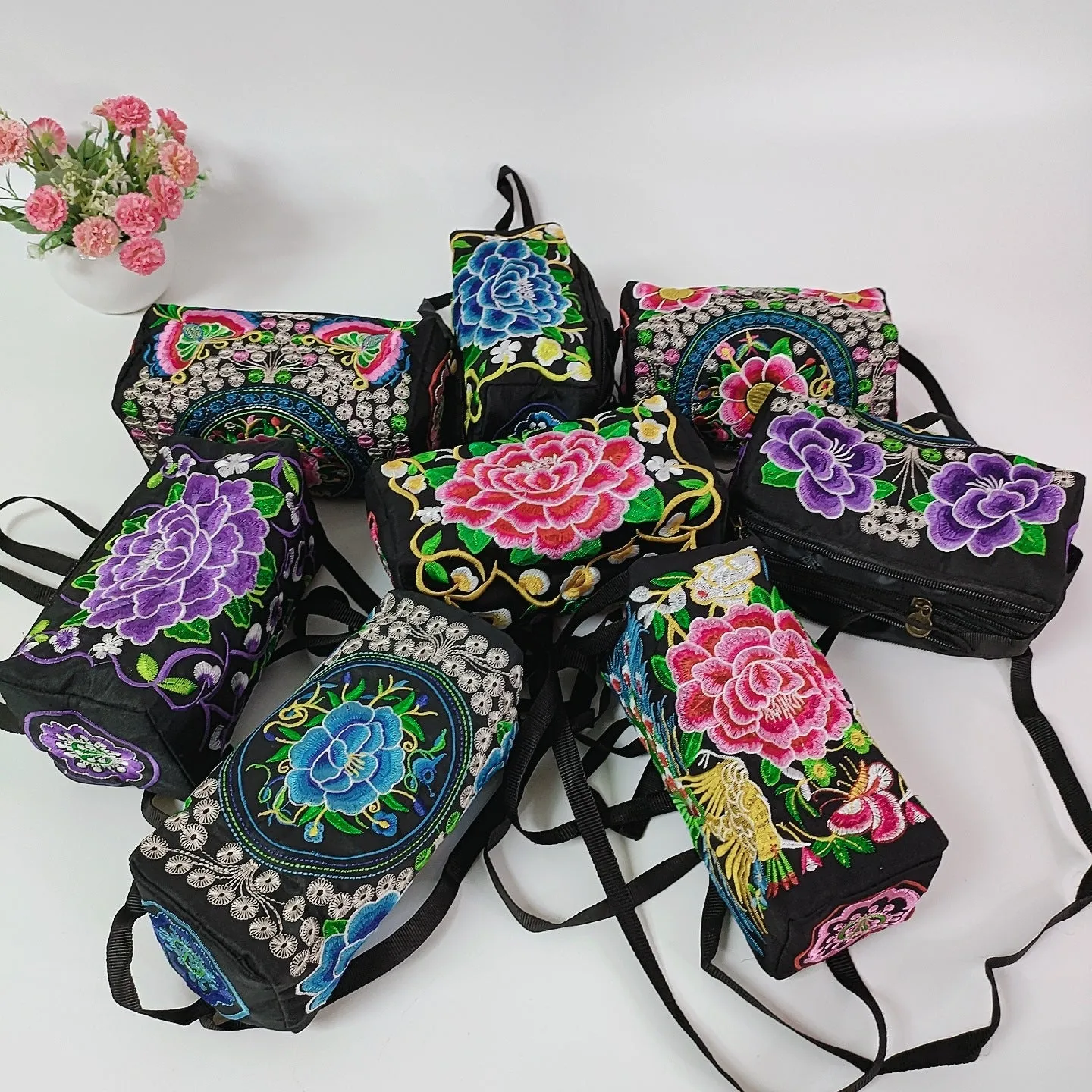 Wholesale Yunnan National Style Embroidery Clutch Crossbody Bags