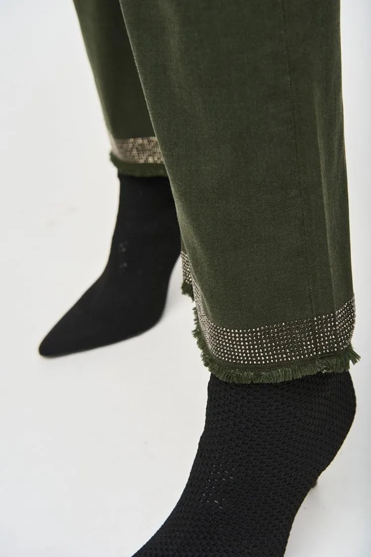 Women's Classic Straight - Leg Jean with Frayed Hem