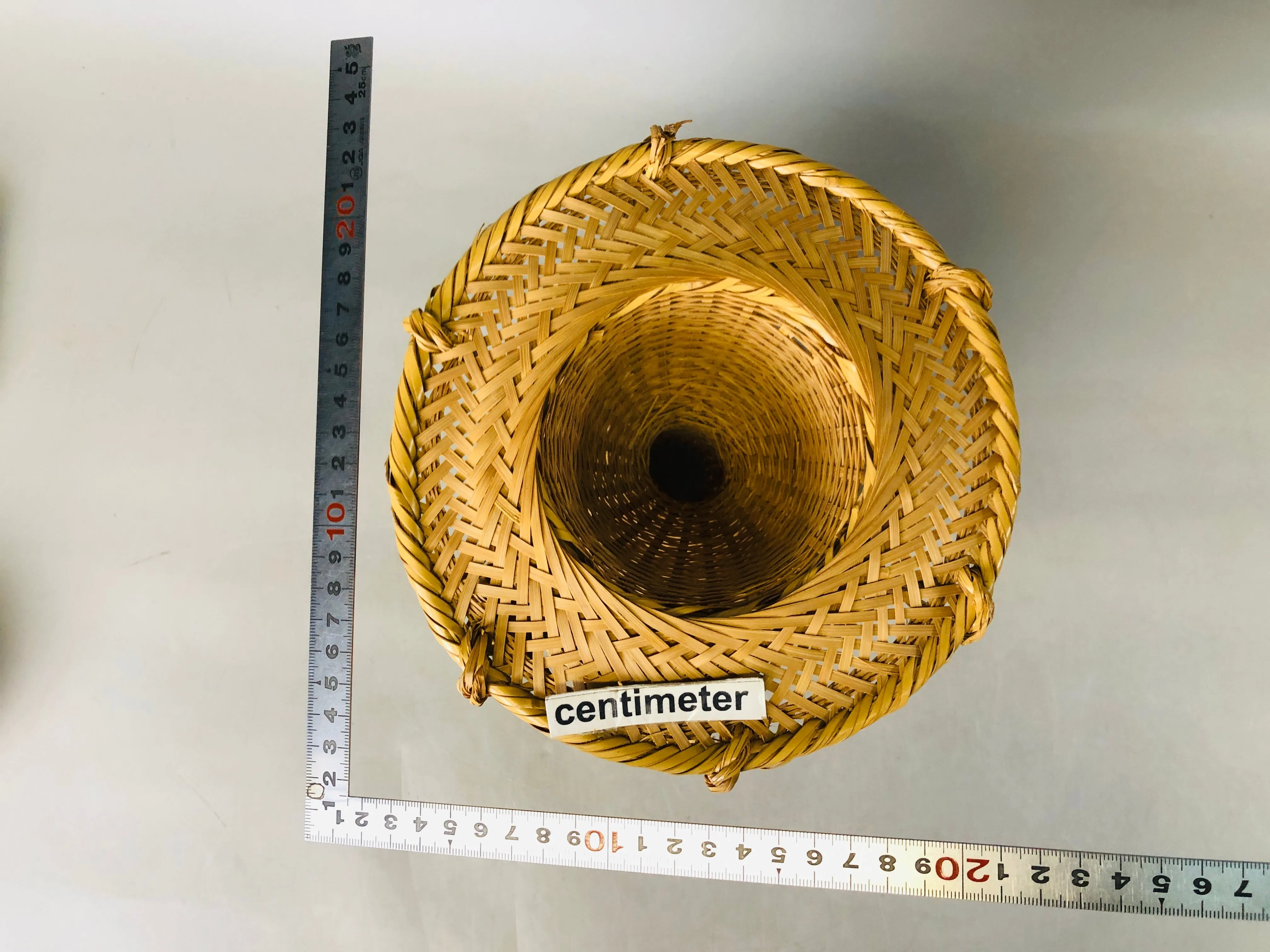 Y6877 [VIDEO] Bamboo Woven Basket signed box Japan ikebana floral arrangement interior
