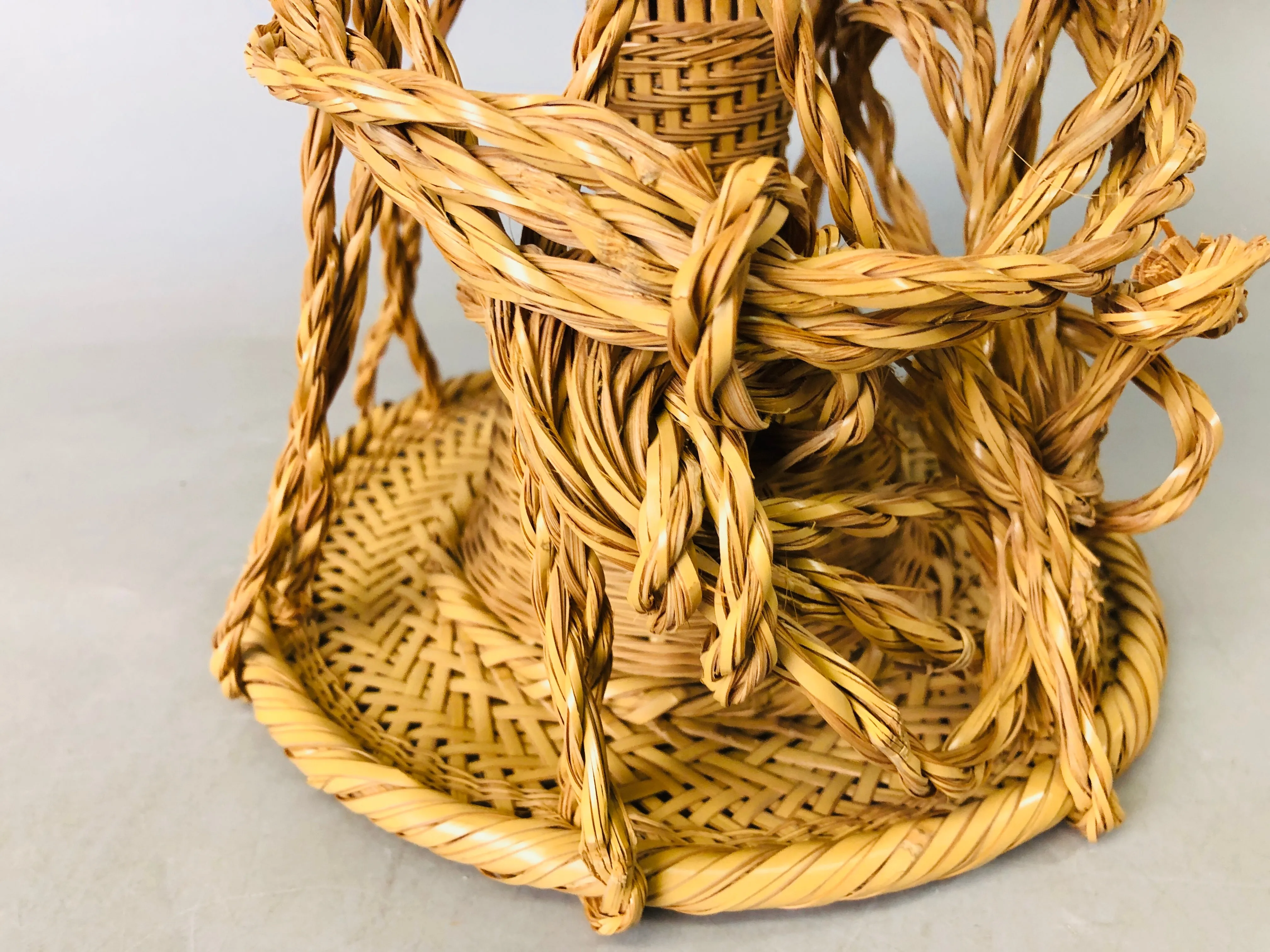Y6877 [VIDEO] Bamboo Woven Basket signed box Japan ikebana floral arrangement interior