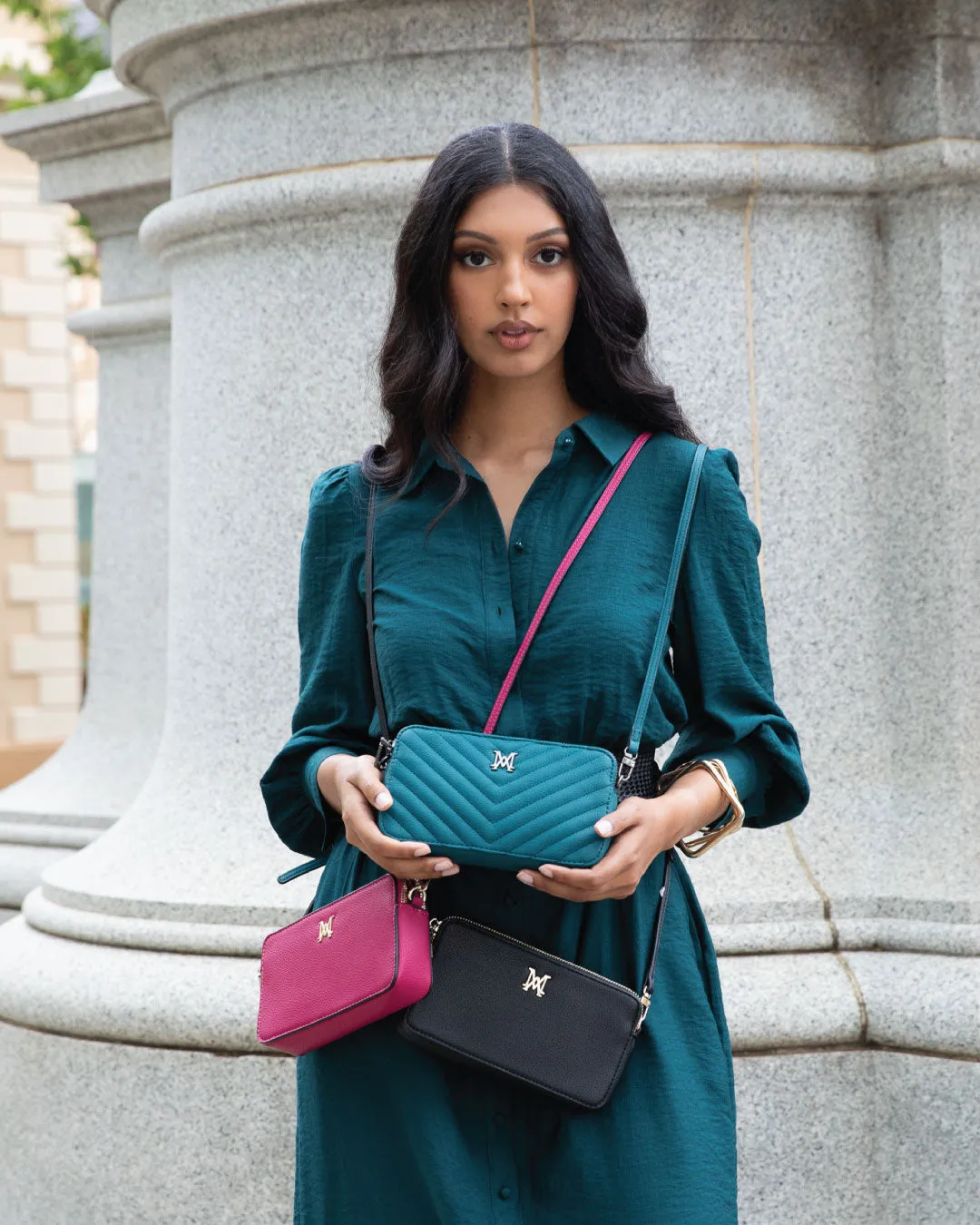 Zoe V-Stitch Slim Double Zip Camera Bag With Detachable Wrist Strap