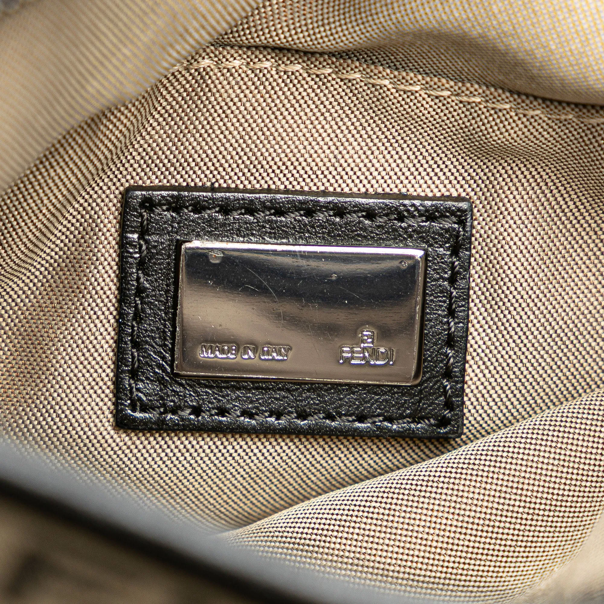 Zucchino Canvas Crossbody